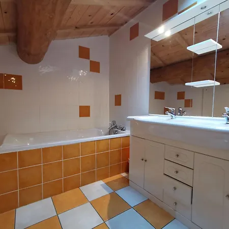 別荘 Familial A Avec Jardin Et Aire De Jeux - Fr-1-582-292