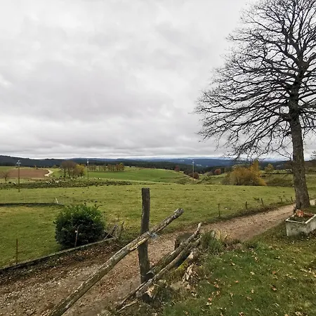 Casa rural Familial A Avec Jardin Et Aire De Jeux - Fr-1-582-292
