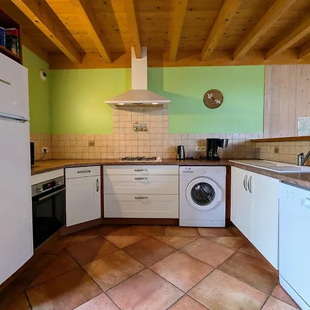 Familial A Avec Jardin Et Aire De Jeux - Fr-1-582-292 Casa rural Riotord